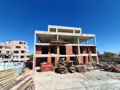 project.aura.hill.01